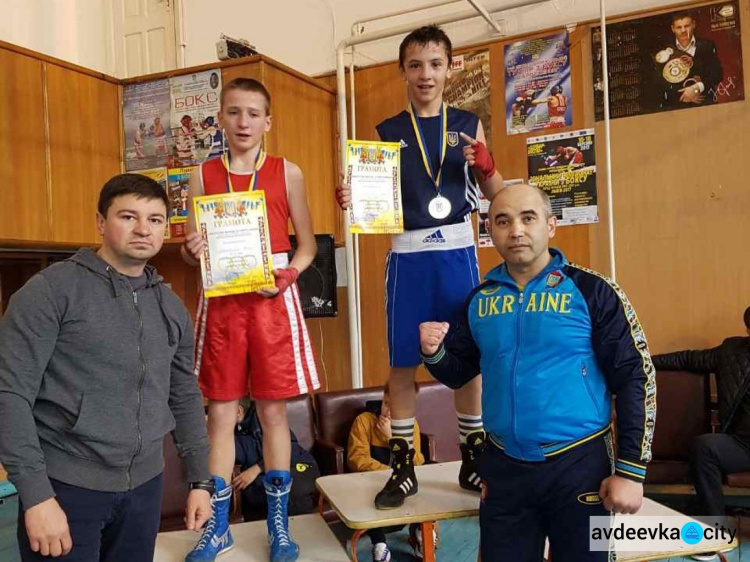 Боксеры из Донецкой области взяли 10 медалей на Чемпионате Украины