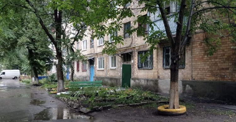 Благодаря победе в конкурсе социальных проектов в доме на бульваре Шевченко установят энергосберегающие окна