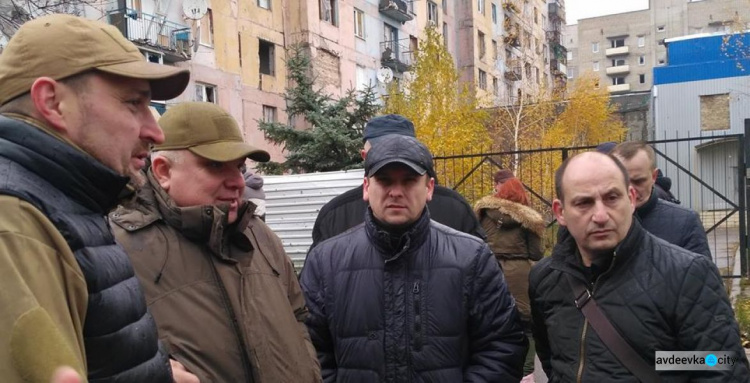 Нардепы пообещали помочь прифронтовой Авдеевке (ФОТО)