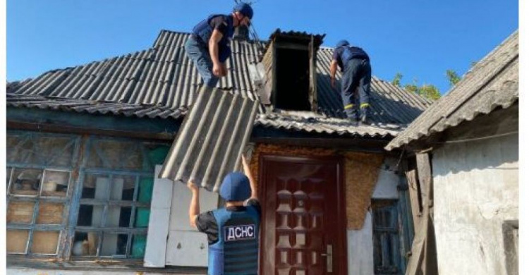На Донеччині триває другий етап відновлювальних робіт житла, яке було пошкоджене в результаті бойових дій