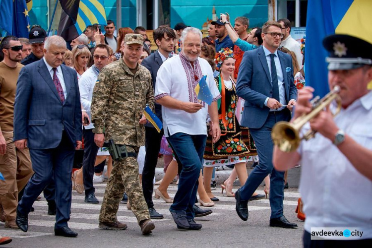 Жебривский пообещал: даже после возвращения в Донецк, День Европы будут праздновать в Покровске
