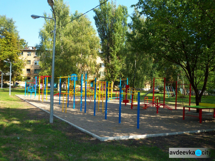 В отдаленном районе "старой" Авдеевки  будет новая детская площадка (ФОТО)