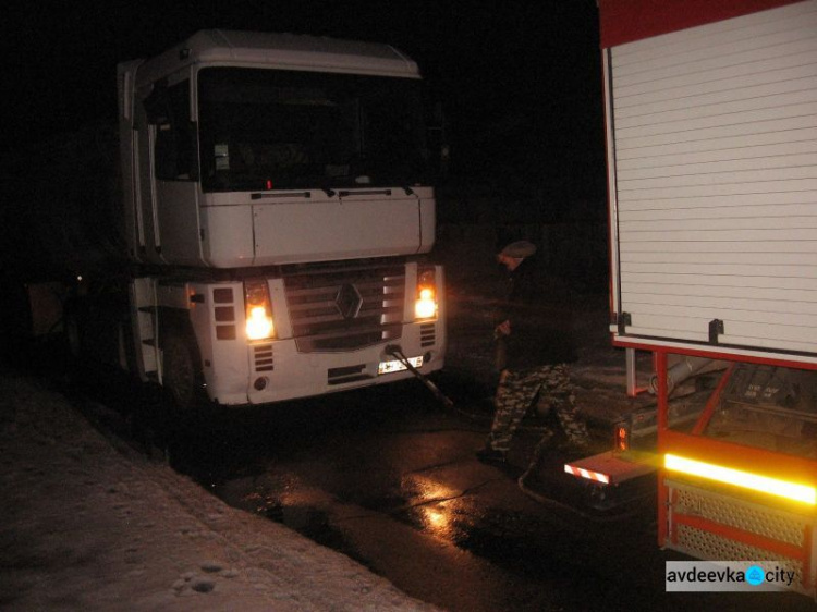 Март расставлял на Донбассе снежные ловушки (ФОТО)