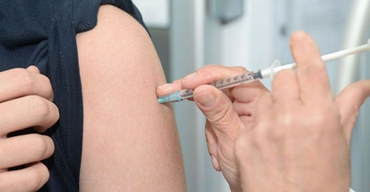 Минздрав утвердит еще одну обязательную прививку для детей