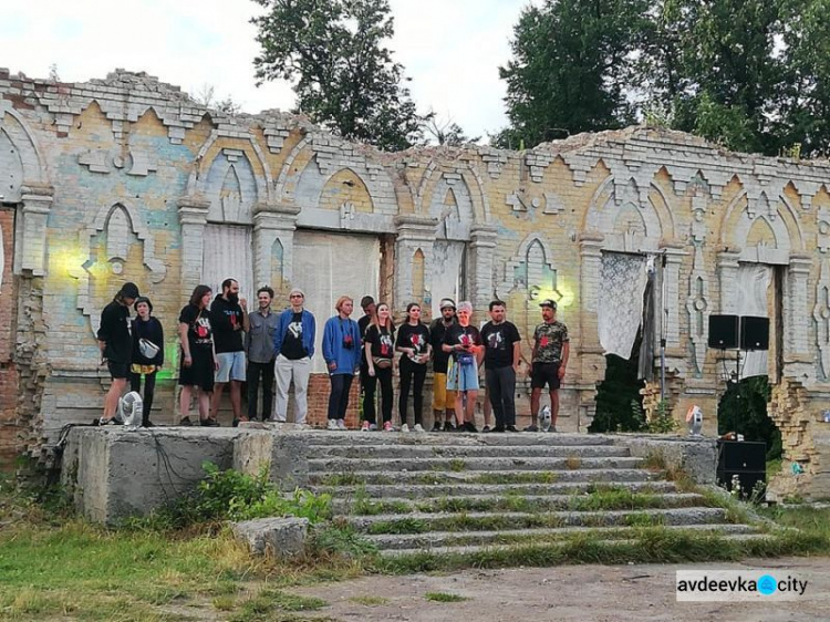 Молодь з Авдіївки взяла участь у фестивалі на руїнах (ФОТО)
