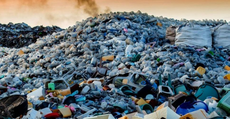 В Украине построят заводы по переработке мусора