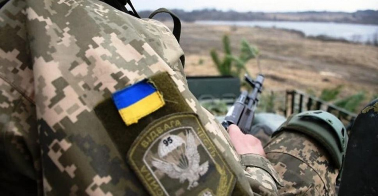 Боевики совершили 12 обстрелов на Донбассе: у украинских военных без потерь