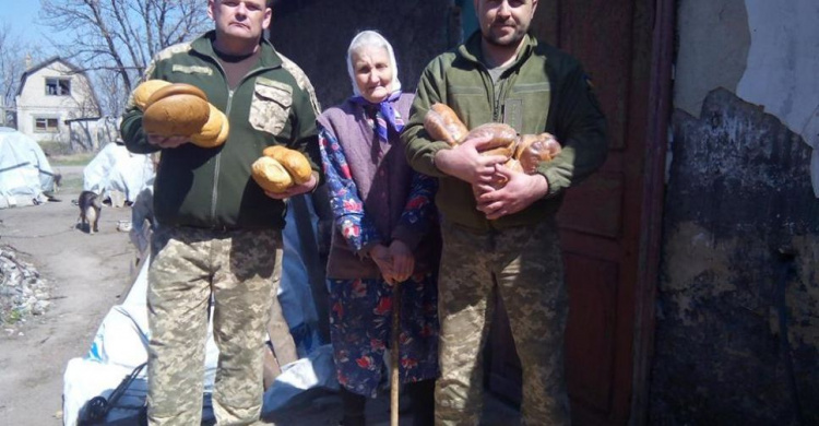 Офицеры Cimic Avdeevka доставили помощь в опасное место (ФОТО)
