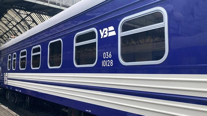Авдіївці мають можливість виїхати потягом з Покровська до Львова: « Укрзалізниця» призначила евакуаційний рейс