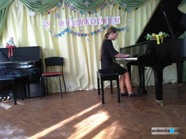 В Авдіївській музичній школі пройшов звітній концерт фортепіанного відділу