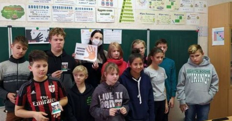 Авдеевцы присоединились к Всеукраинская акции «16 дней против насилия»