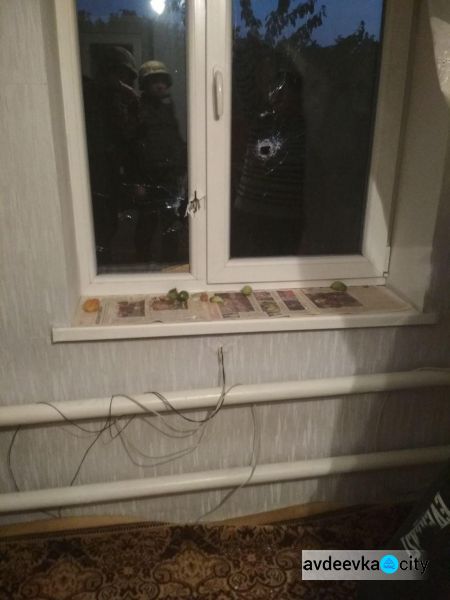 В Авдеевке увеличилось количество пострадавших от обстрела домов: полиция сообщила подробности (ФОТО)