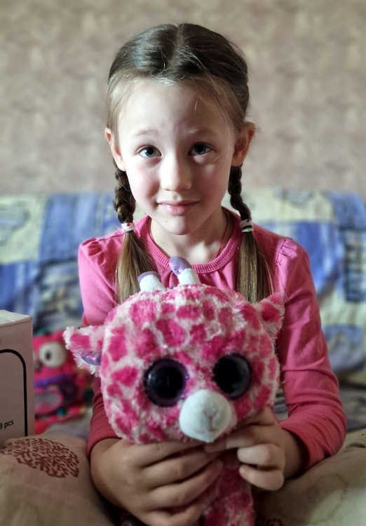В Авдіївці від серцевого нападу померла 6-річна дівчинка, яку не вивезли з-під обстрілів