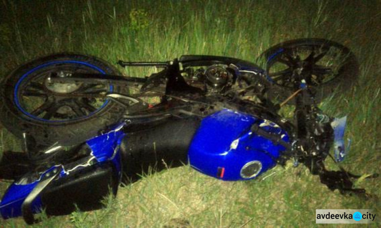 В Авдеевке  пьяный водитель  сбил насмерть мотоциклиста и уехал (ФОТО)