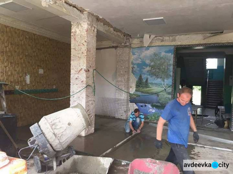 В авдеевских школах кипят ремонтные работы (ФОТОФАКТ)