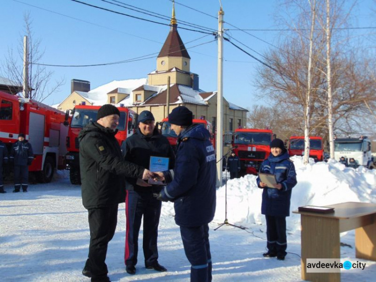 Спасатели Донецкой области получили новые пожарные машины (ФОТО)