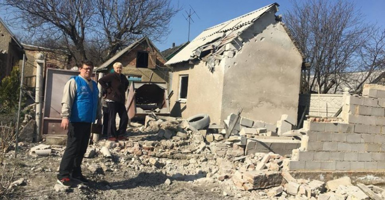 Подробности обстрела Авдеевки: от гибели спасло то, что мина попала в бетонную плиту (ФОТО + ВИДЕО)