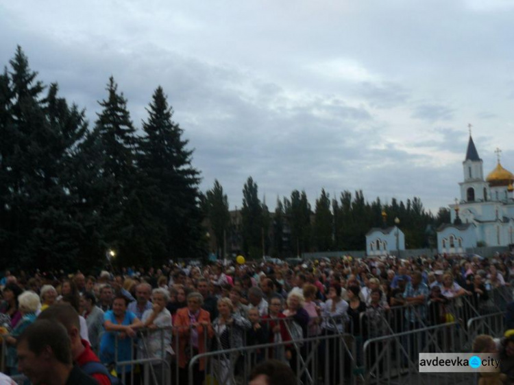 Фоторепортаж: незабываемое шоу во время празднования 240-летия Авдеевки