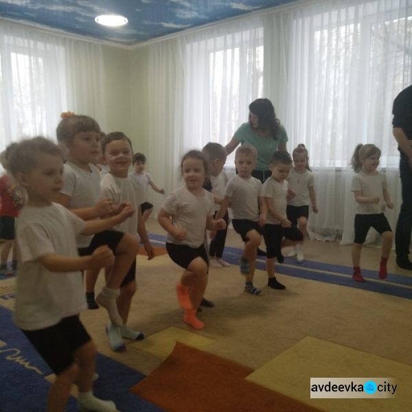 Авдеевскую детвору приучают к спорту и ЗОЖ (ФОТО)