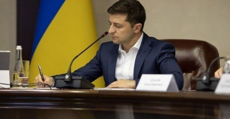 В Донецкой области должностей лишились семь глав Райгосадминистраций