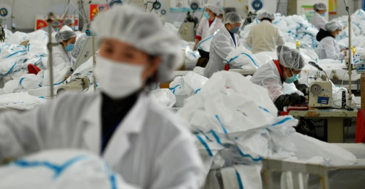 Более 2000 жителей Китая стали жертвами коронавируса