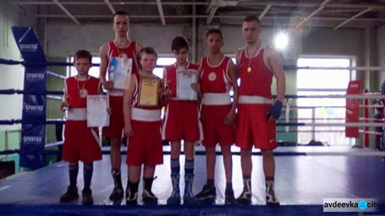 Спортсмены из Авдеевки приняли участие в открытом первенстве Марьинки по боксу