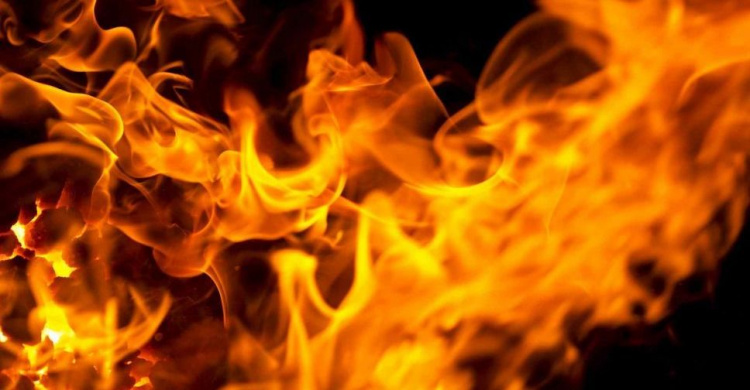 Авдеевские спасатели получили сообщения о пожарах в домах