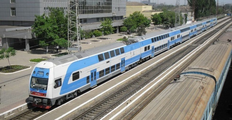 Количество поездов на мариупольском направлении будет увеличиваться