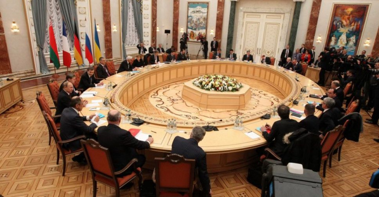 Украинская делегация в ТКГ назвала пять главных пунктов "Плана действий по Донбассу"