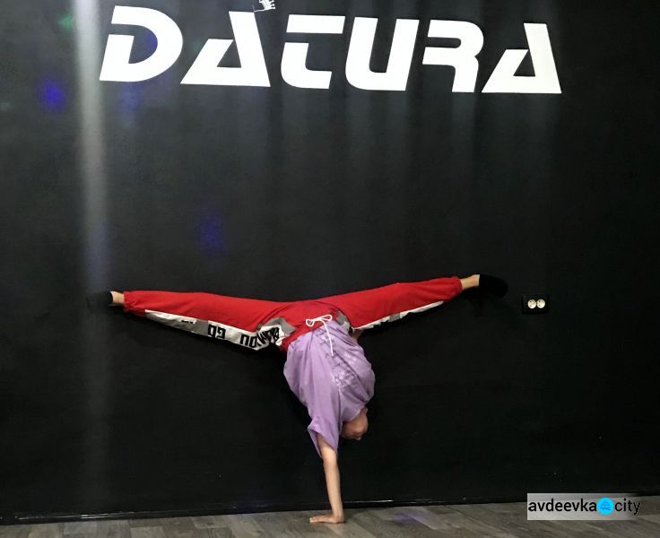 Авдеевские танцоры из "Датуры" поедут покорять Киев в новой экипировке