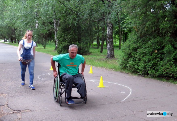 "Лучшая реабилитация - это спорт", - уверены члены городской организации инвалидов "Преодоление"