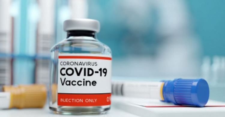 Украинскую вакцину от COVID готовятся испытывать на людях