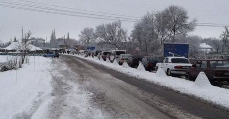 Донбасские КПВВ не смогли пересечь 17 человек