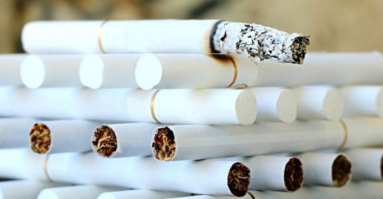 В Украине исчезнет часть сигарет: какие будут под запретом