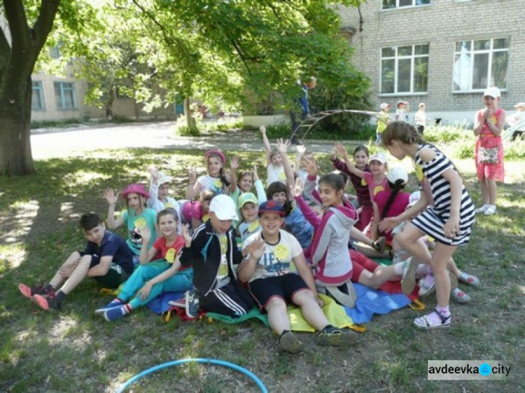 Дети Авдеевки отдыхают весело и познавательно (ФОТО)