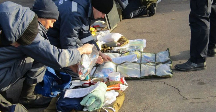 Спасатели Авдеевки срочно прибыли в подразделение (ФОТО)