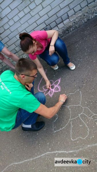 Для маленьких льготников из Авдеевки организовали  праздник беззаботного детства (ФОТО)