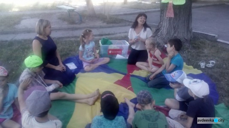 Как отдыхает авдеевская детвора льготных категорий в городском летнем лагере (ФОТО)