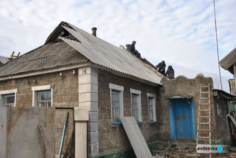 В Авдеевке завершили восстановительные работы по 156 адресам: новые фото