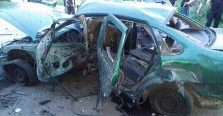 Сотрудник СБУ погиб и еще трое человек ранены в результате взрыва автомобиля в Донецкой области