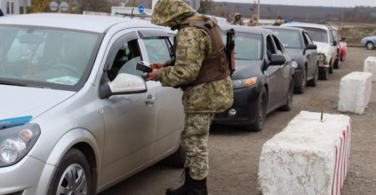 Оккупанты Донбасса устроили ловушку для мирных граждан у одного из КПВВ