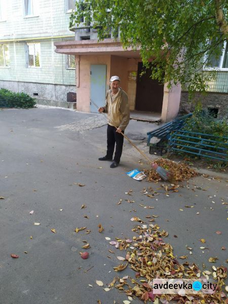 Забастовка  коммунальщиков в Авдеевке завершена (ФОТОФАКТ)