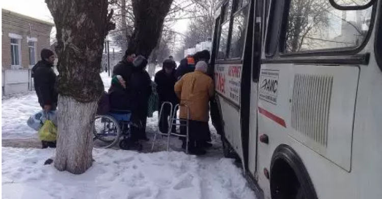 Из Авдеевки эвакуировано 200 человек - ГСЧС