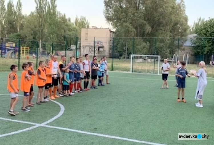 В Авдеевке прошли соревнования по дворовому футболу «Мой двор - моя команда»