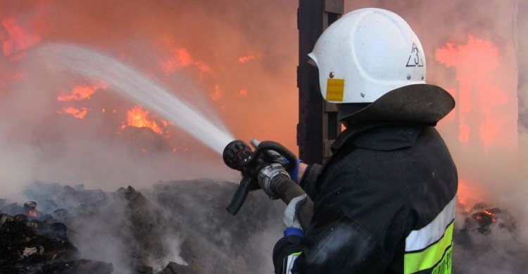 Работа: Авдеевке нужны пожарные-спасатели