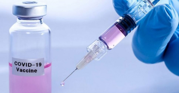 Украина получит бесплатную вакцину от коронавируса