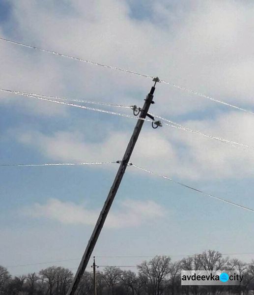 На Донетчине 19 населенных пунктов остались без электроэнергии из-за нового циклона (ФОТО)
