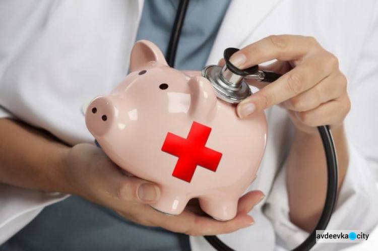 Минздрав заложил в бюджете-2021 повышение зарплат врачам до 25 тысяч гривен