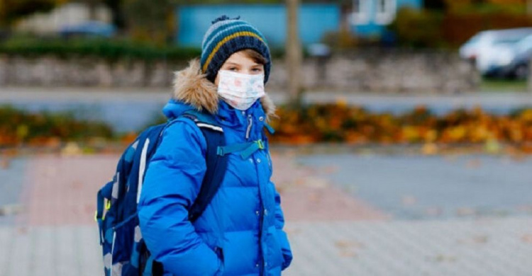 В Украине могут объявить школьный и коммунальный локдаун