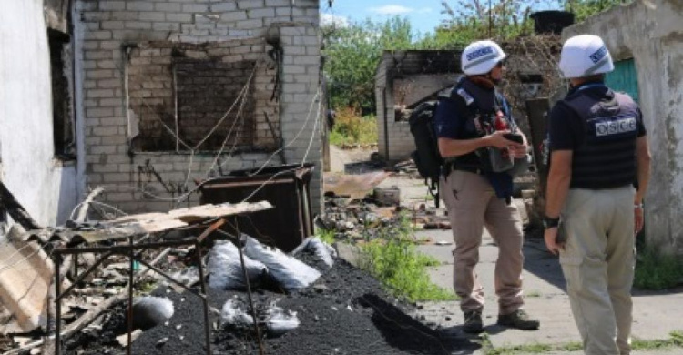 За две недели на Донбассе погибли и ранены более 20 гражданских